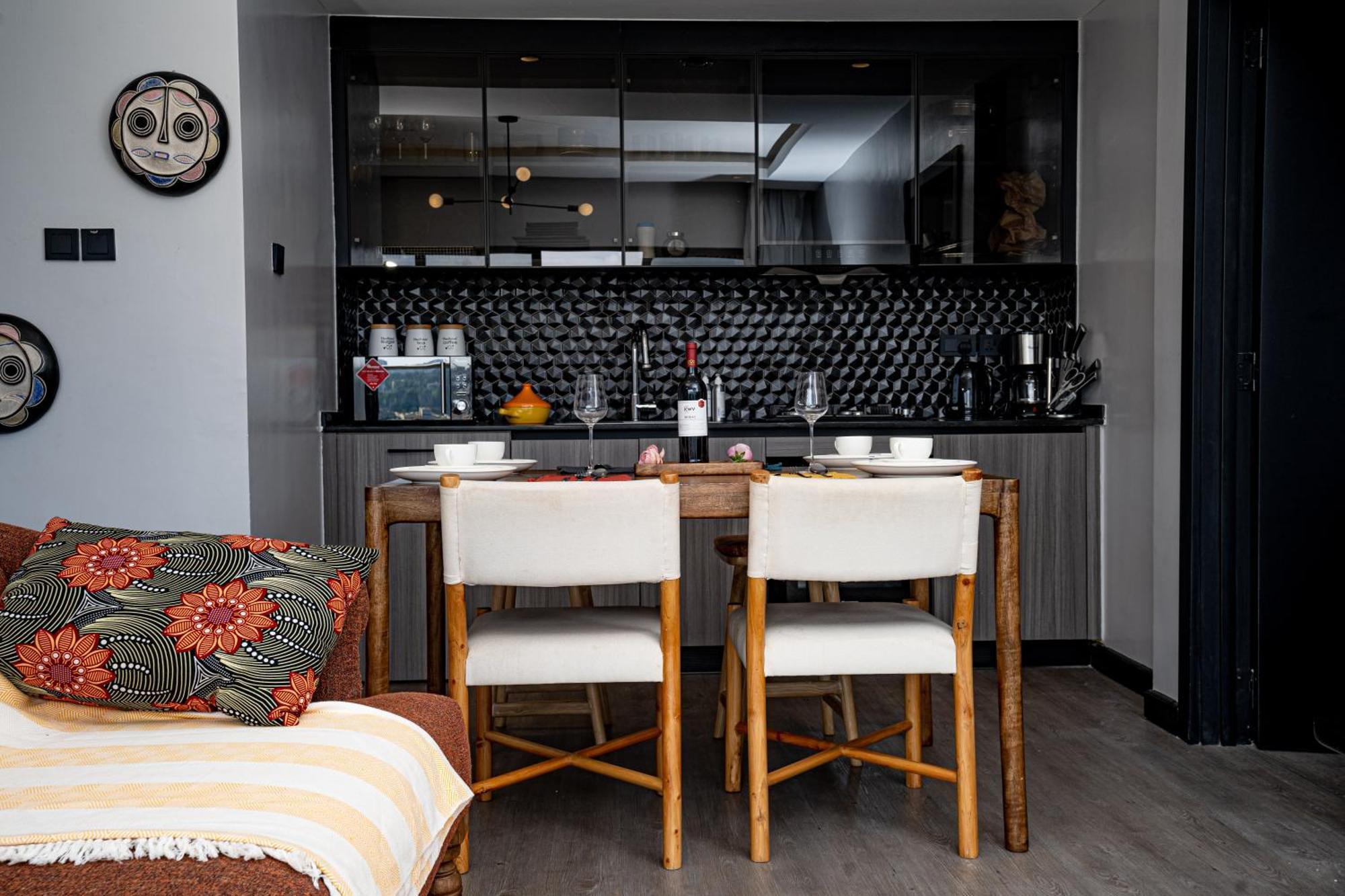 Escada Studio & 2-Bedroom, Rooftop Swimming Pool, Gym, Workspace, Wonderiss Homes Westland Living Nairobi Eksteriør bilde